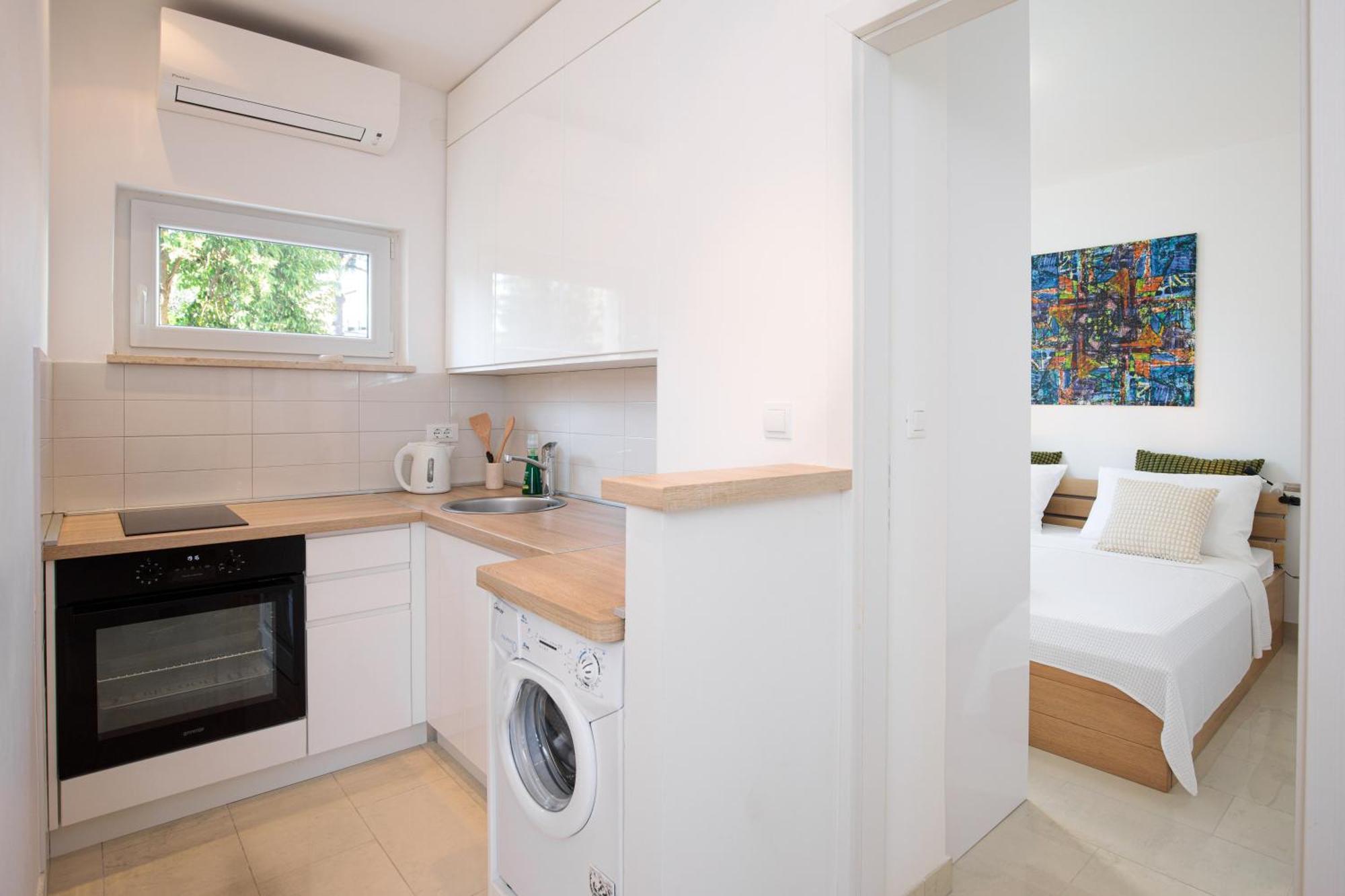 Santa Fuma Apartment โรวีน ภายนอก รูปภาพ